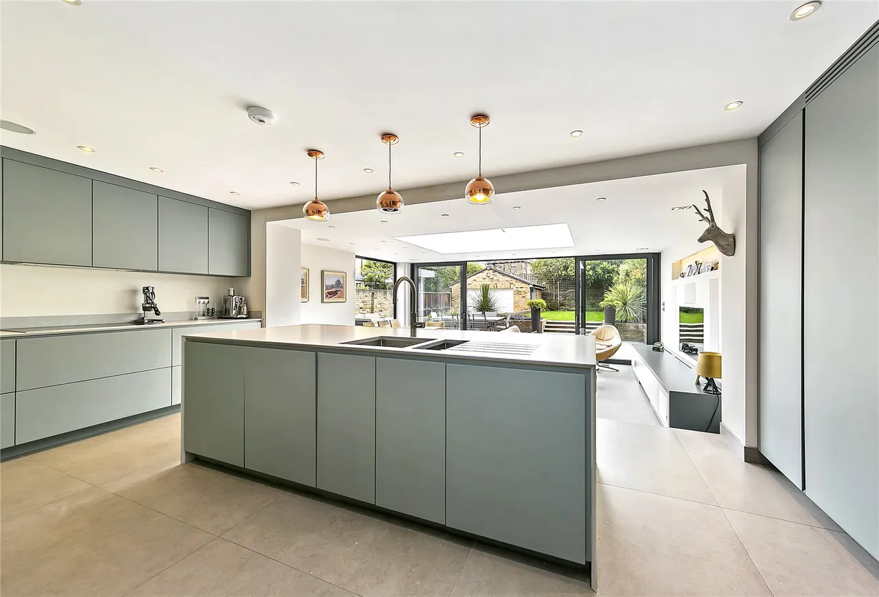 Royston Road, Richmond, TW10, photo 6