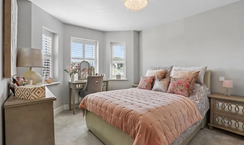 Brunswick Close, Epsom, KT17, photo 24