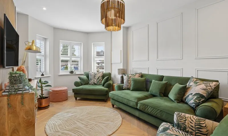 Brunswick Close, Epsom, KT17, photo 3