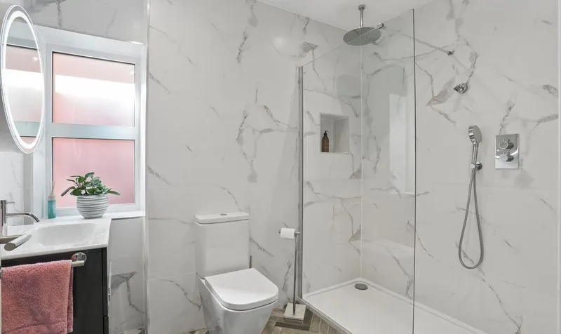 Brunswick Close, Epsom, KT17, photo 27