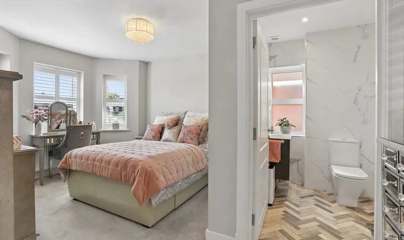 Brunswick Close, Epsom, KT17, photo 25
