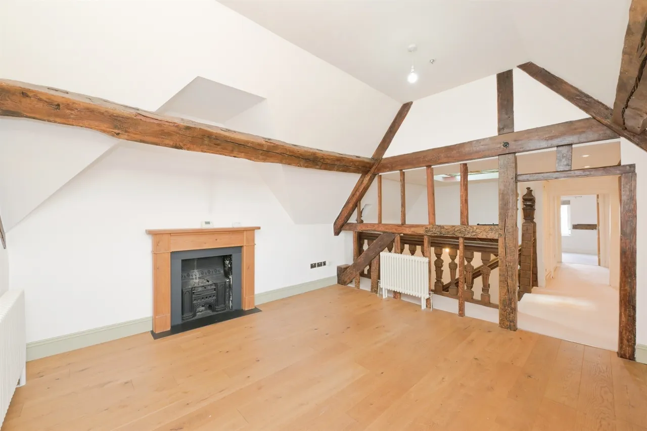 High Street, Hoddesdon, EN11, photo 2