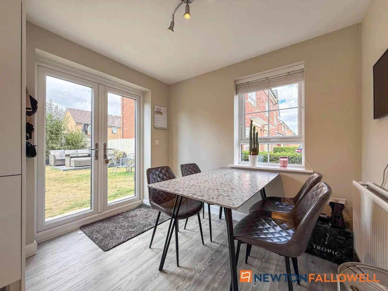 Halifax Road, Fernwood, NG24, photo 7
