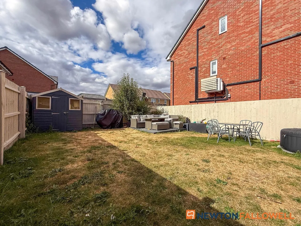 Halifax Road, Fernwood, NG24, photo 17
