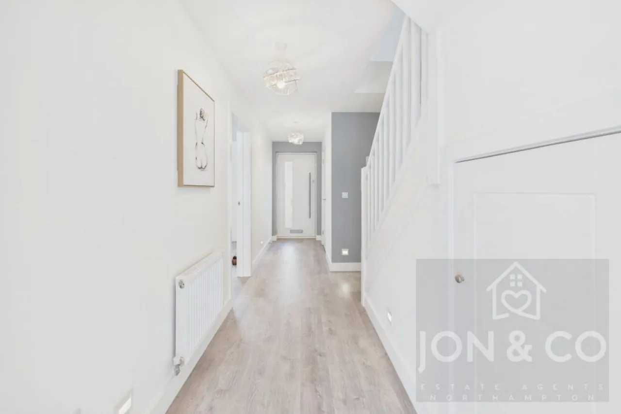 Wellingborough Road, Little Harrowden, NN9, photo 12