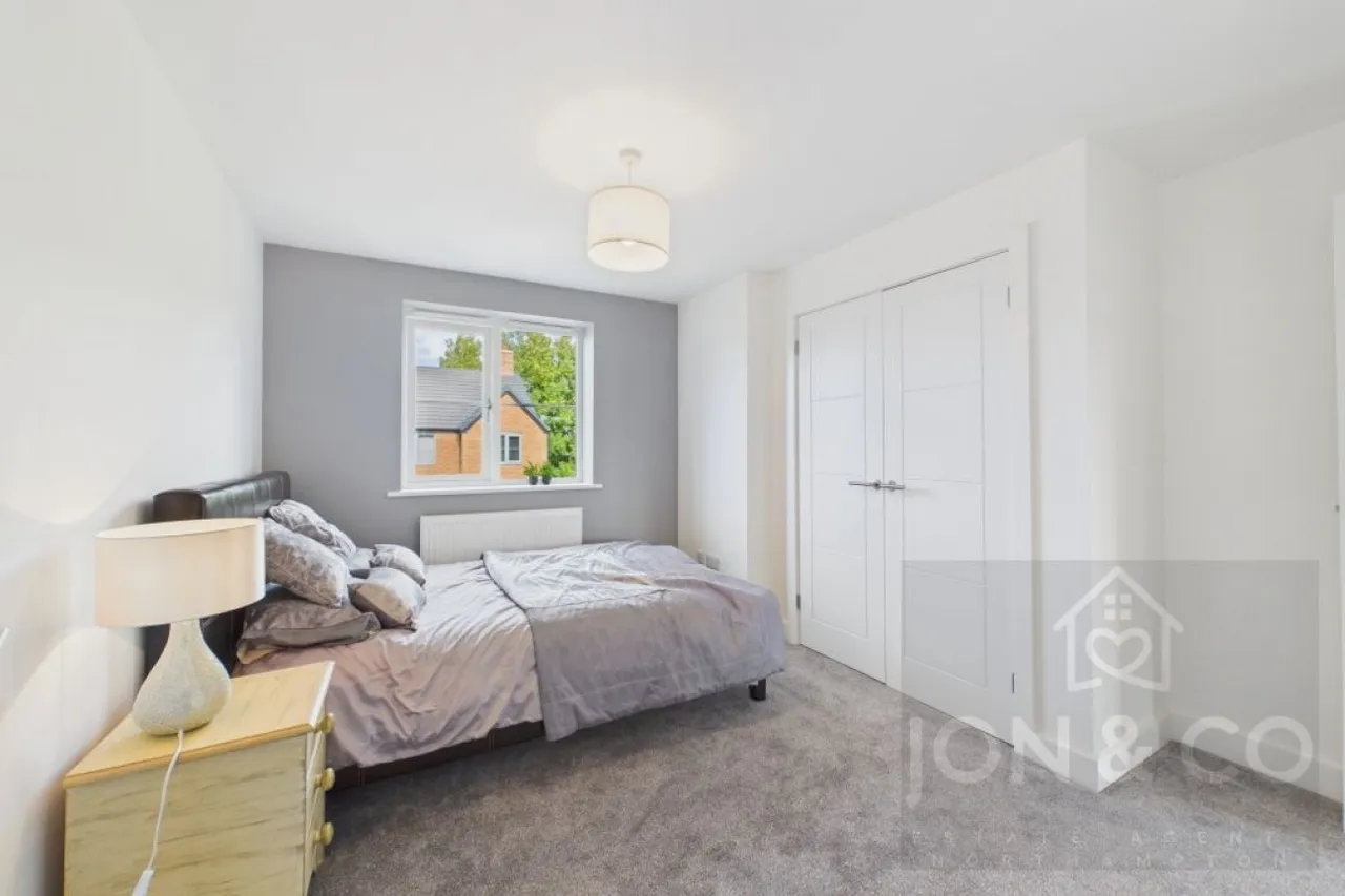 Wellingborough Road, Little Harrowden, NN9, photo 15