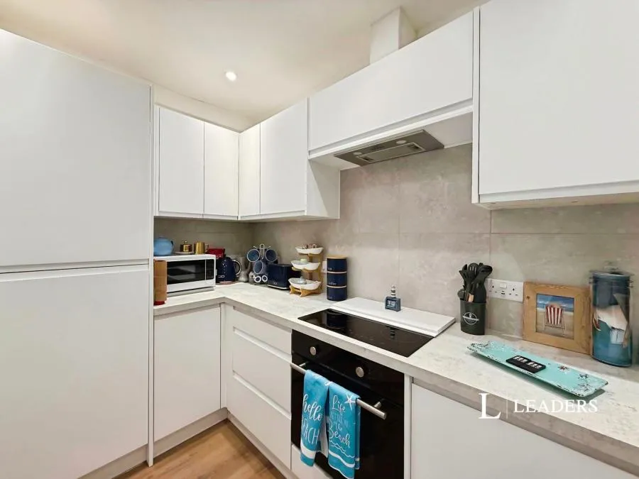 Bath Road, Bournemouth, BH1, photo 6