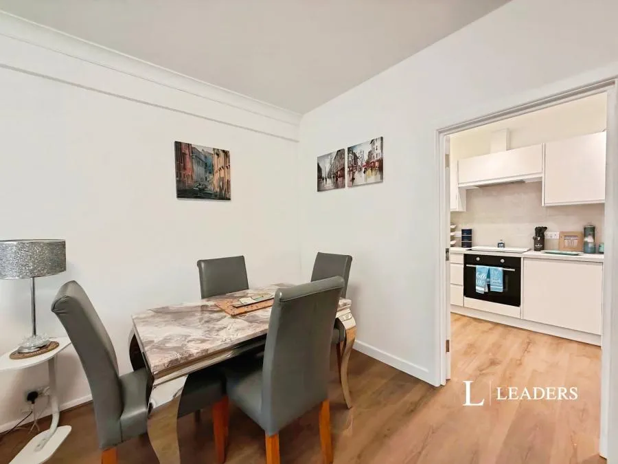 Bath Road, Bournemouth, BH1, photo 5