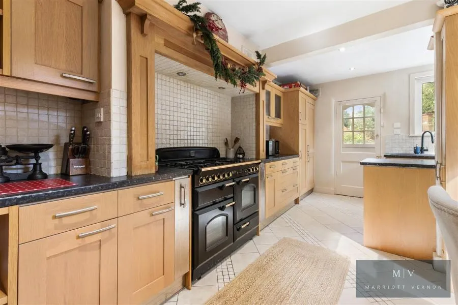 Selsdon Road, South Croydon, photo 21