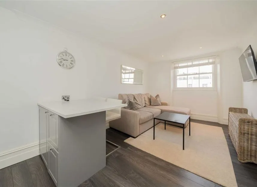 Inverness Terrace, London, W2, photo 2