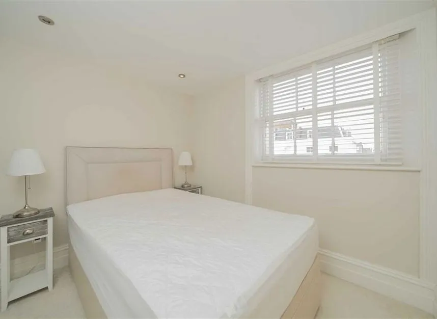 Inverness Terrace, London, W2, photo 3