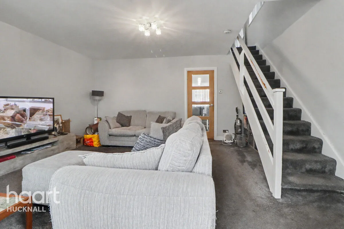 Lodge Farm Lane, Nottingham, NG5, photo 3
