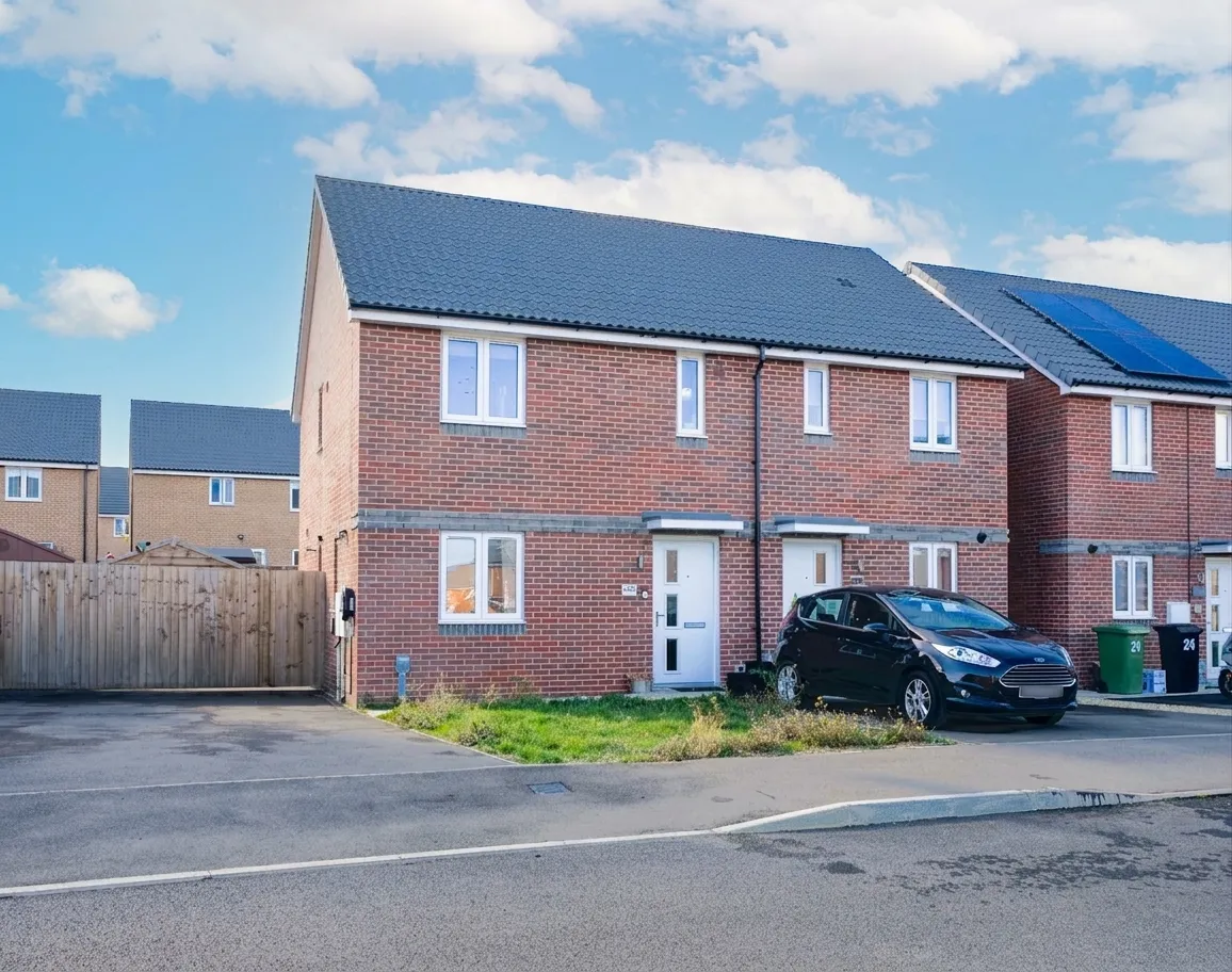 3 bed house for sale, Whitworth Way, Grove, OX12