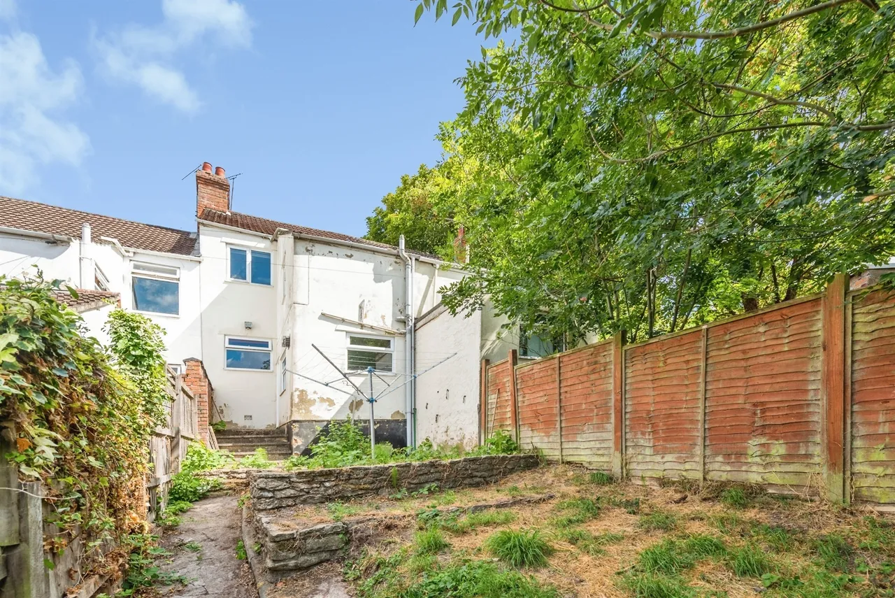 Deacon Street, Swindon, SN1, photo 10