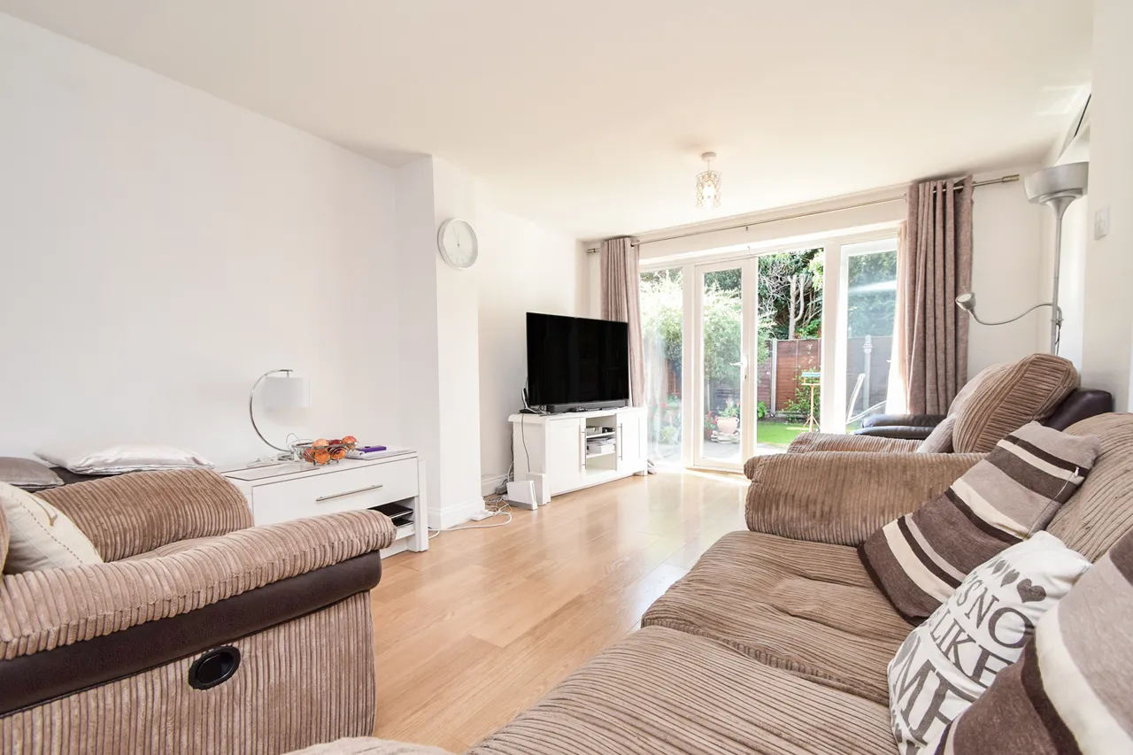 Weybridge Mead, Yateley, GU46 7UY, photo 6