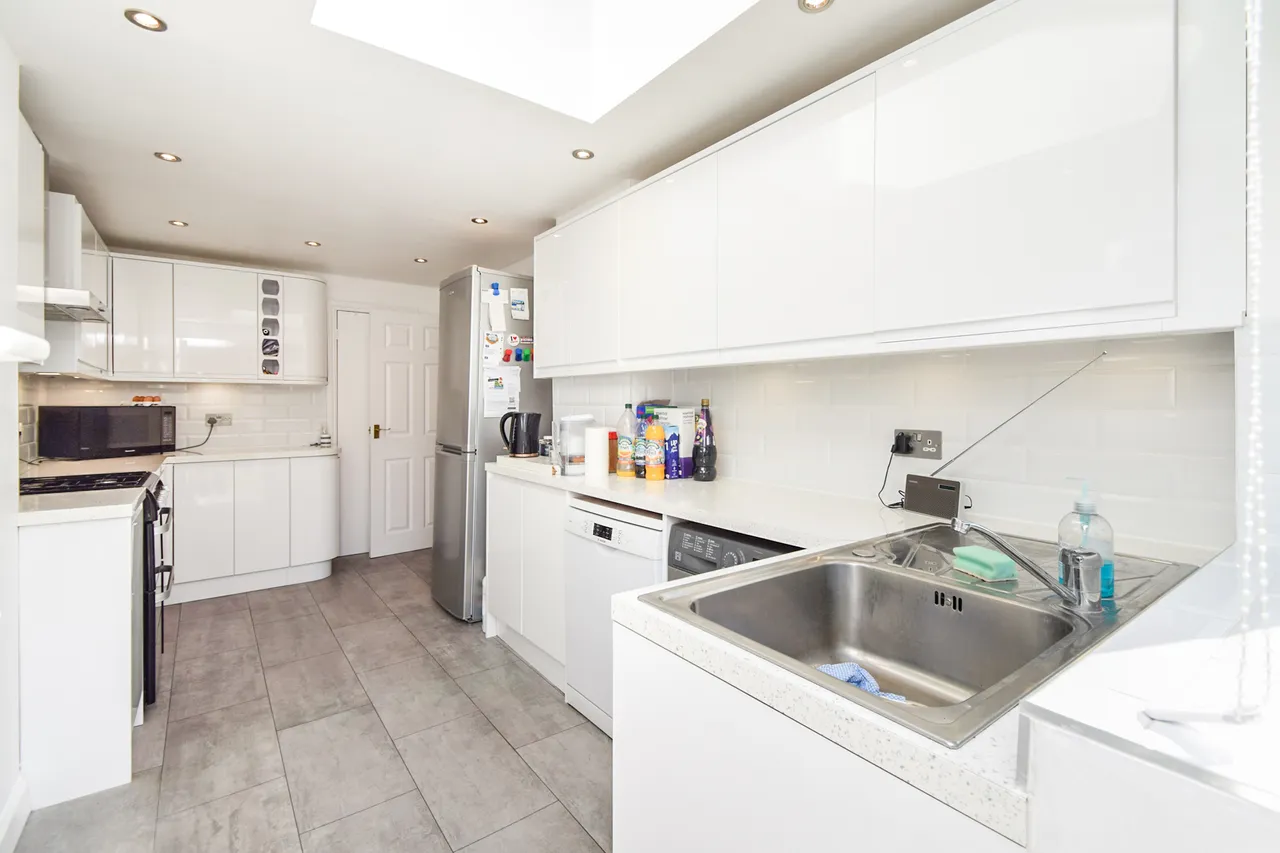 Weybridge Mead, Yateley, GU46 7UY, photo 5