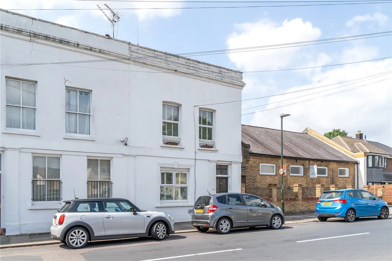 Hanworth Road, Hampton, TW12 3DH, photo 9