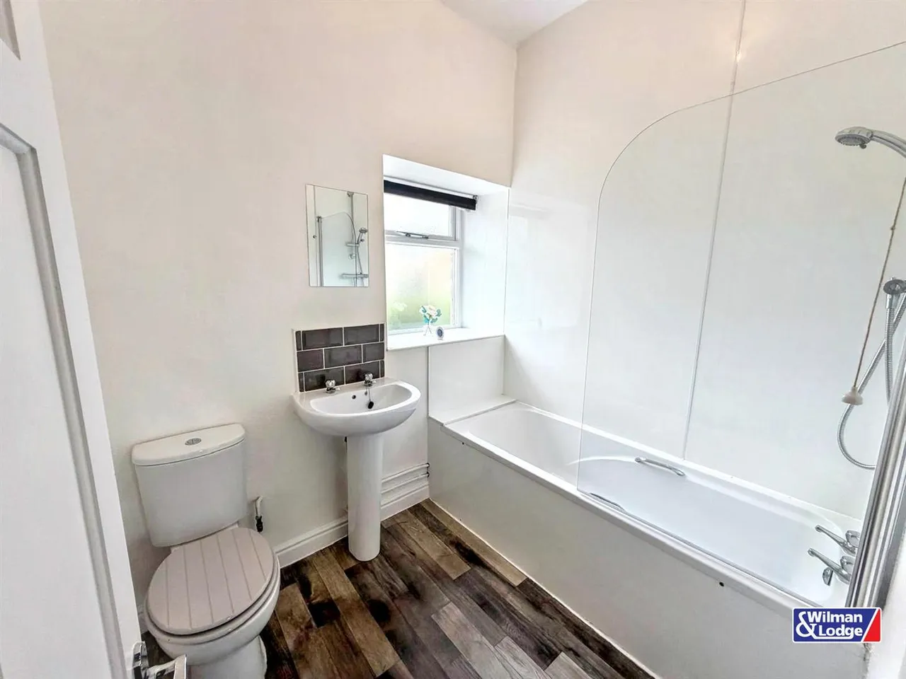 Keighley Road, Cowling, BD22, photo 8
