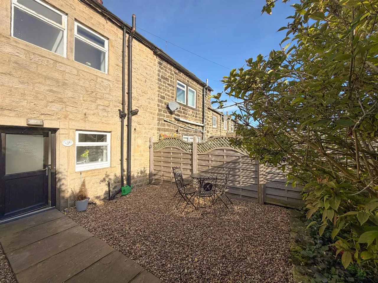 Keighley Road, Cowling, BD22, photo 9