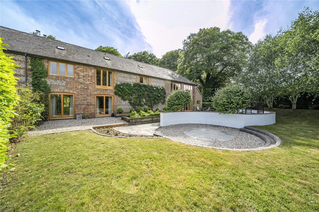 6 bed house for sale, Farleigh Lane, Dummer, RG25
