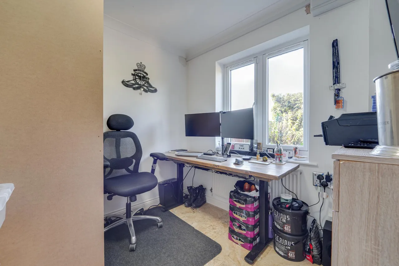 Bedford Road, Bedford, MK43, photo 16