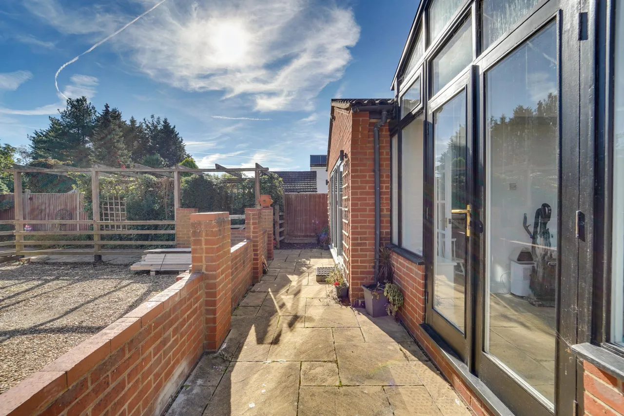 Bedford Road, Bedford, MK43, photo 20