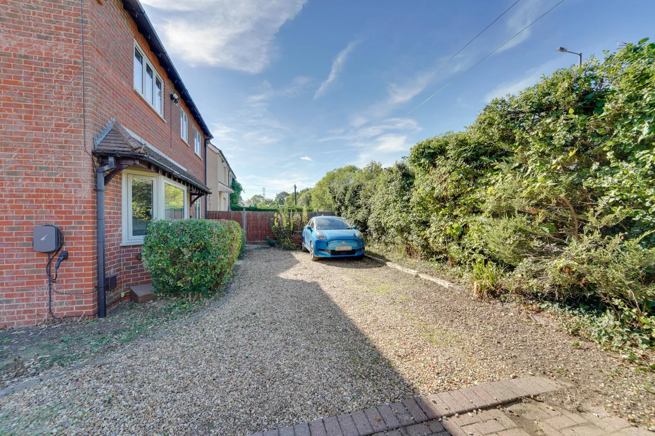 Bedford Road, Bedford, MK43, photo 13