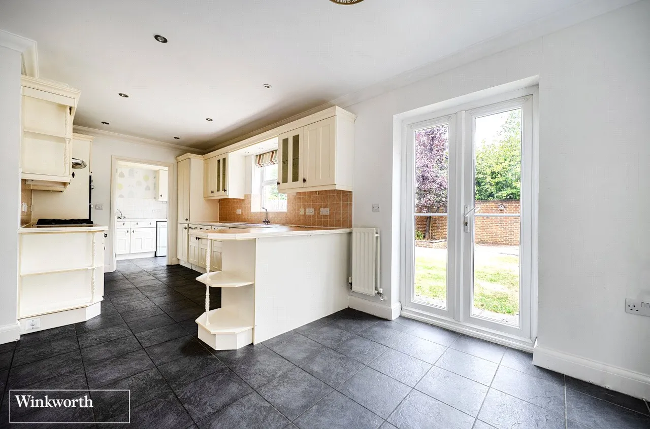 Otterbourne Walk, Sherfield Park, Sherfield On Loddon, Hook, RG27, photo 4