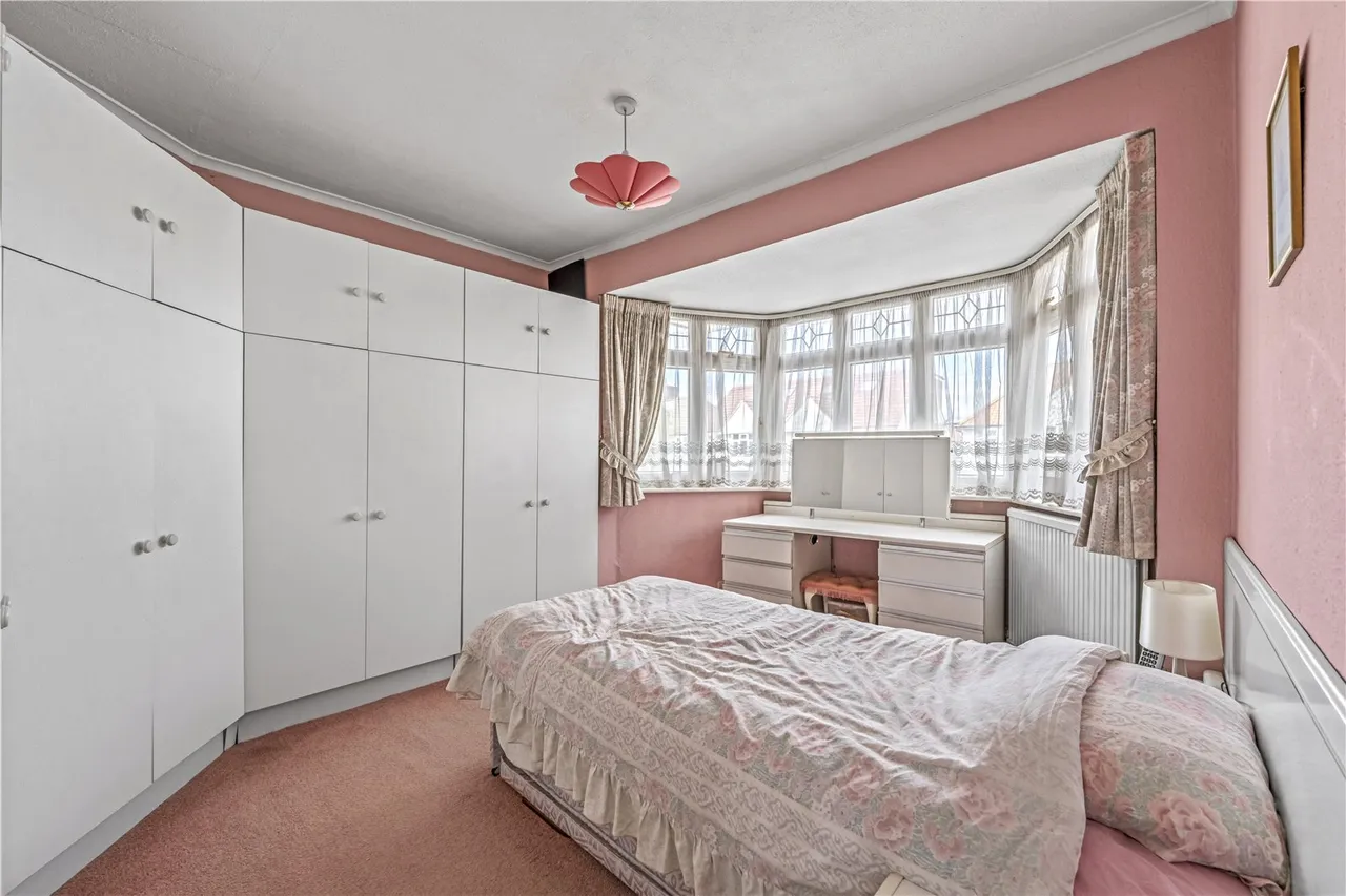 Crane Way, Twickenham, TW2, photo 6