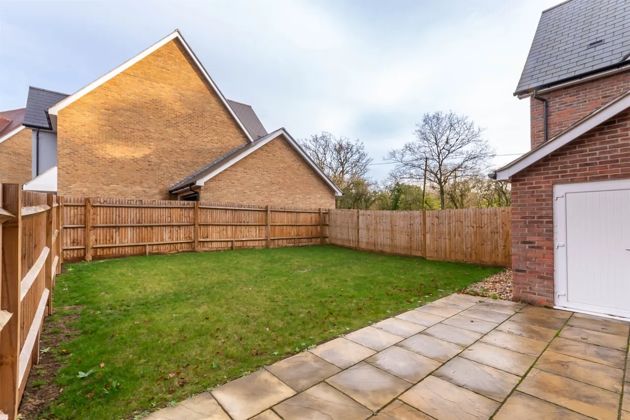 Hawthorn Close, Bicknacre, CM3, photo 15