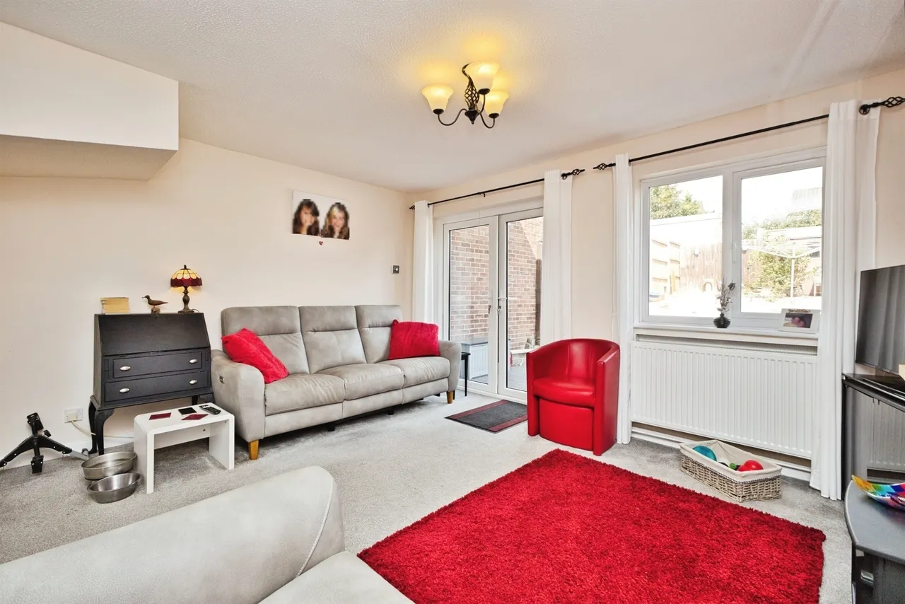 Romsey Road, Yeovil, photo 5