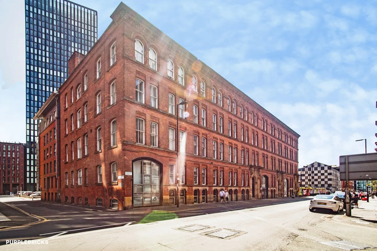 2 bed flat for sale, Newton Street, Manchester, M1