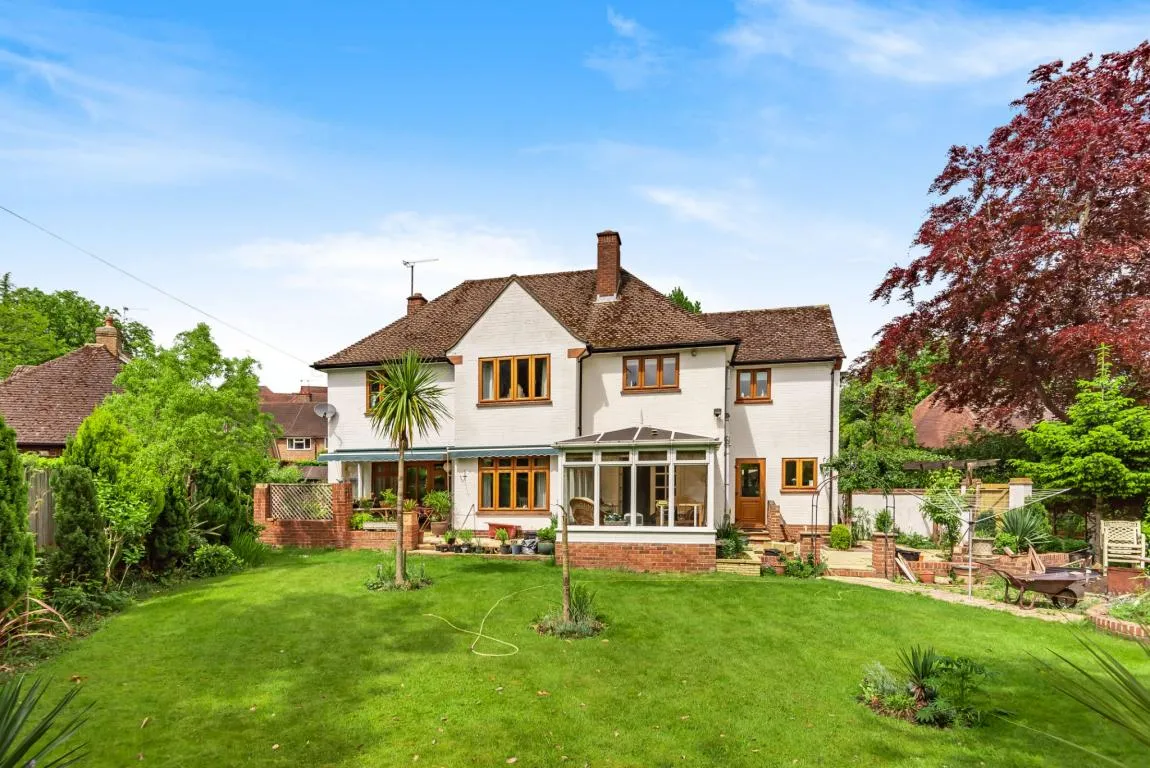 4 bed house for sale — Rectory Road, Wokingham, Berkshire, RG40 1DN