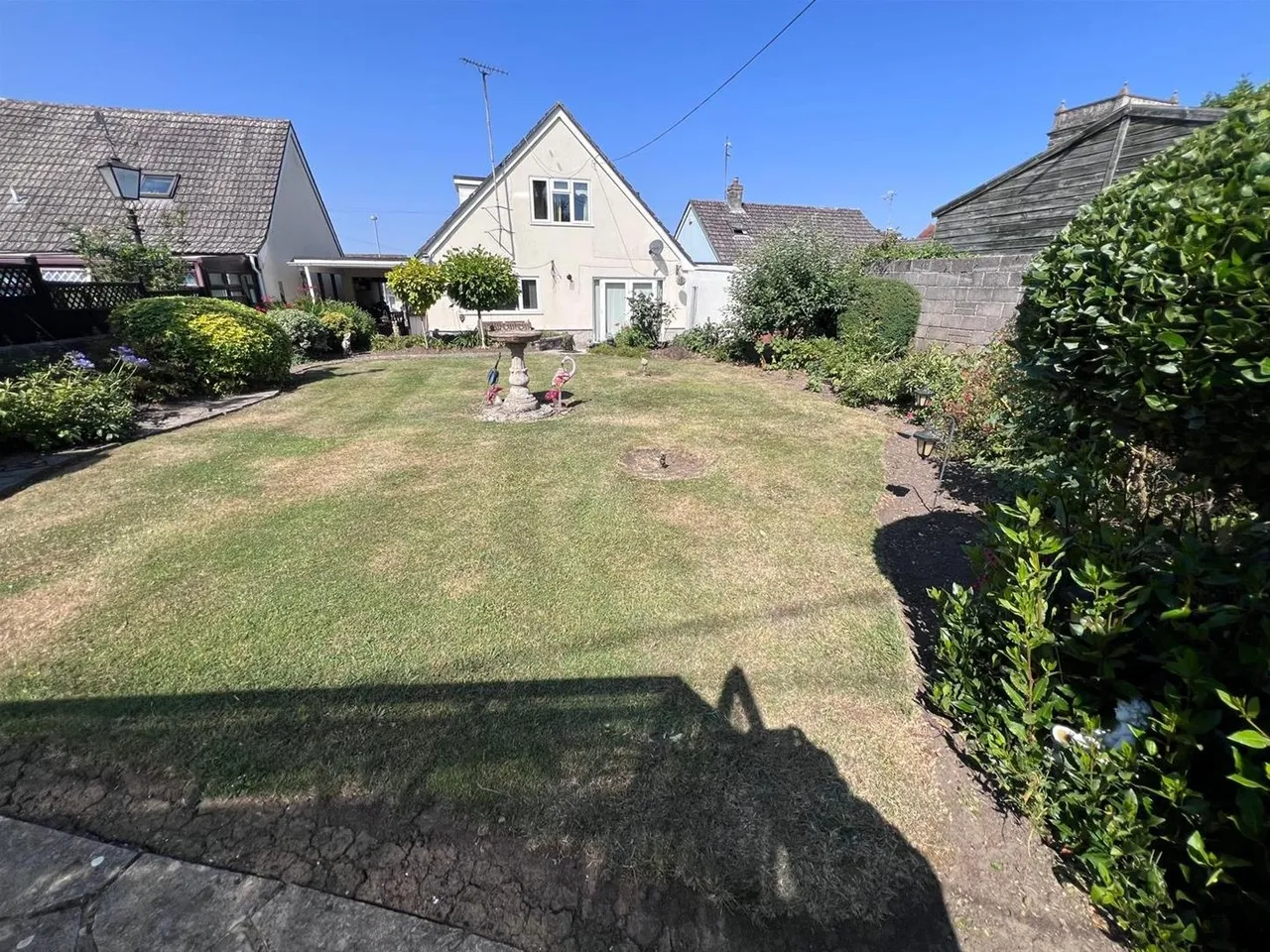 Clarendon Close, Gillingham SP8 4NL, photo 13
