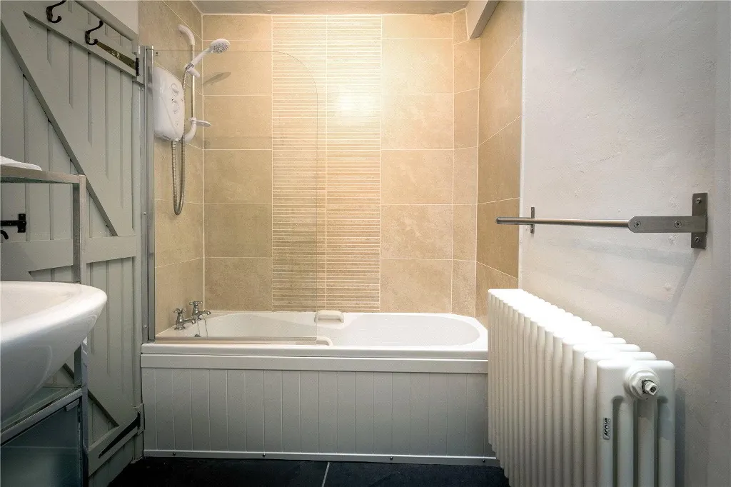 Bishops Tawton, Barnstaple, EX32, photo 12