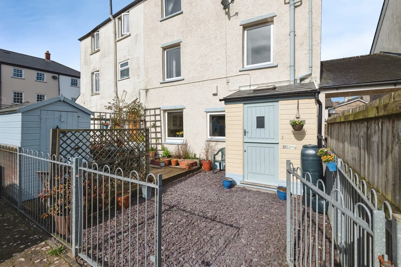 Newton Square, Bampton, EX16, photo 13
