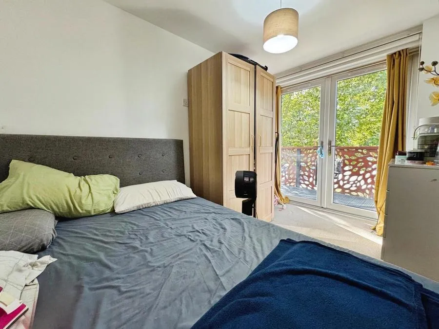 London Road, High Wycombe, HP11, photo 4