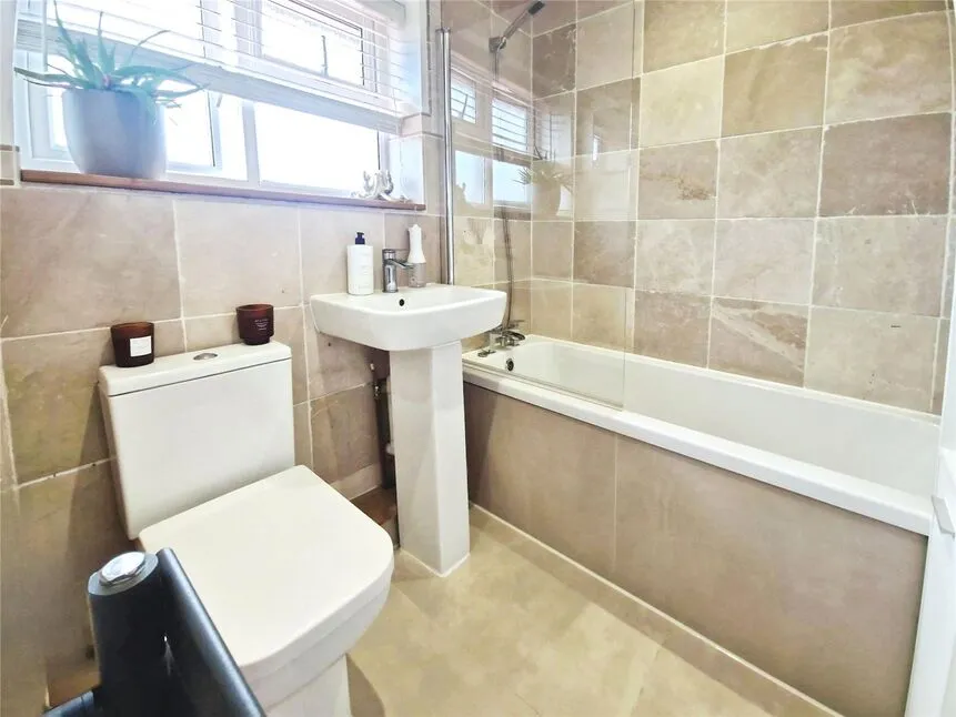 Thornfield Grove, Little Hulton, M38, photo 8