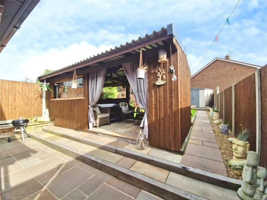 Thornfield Grove, Little Hulton, M38, photo 14