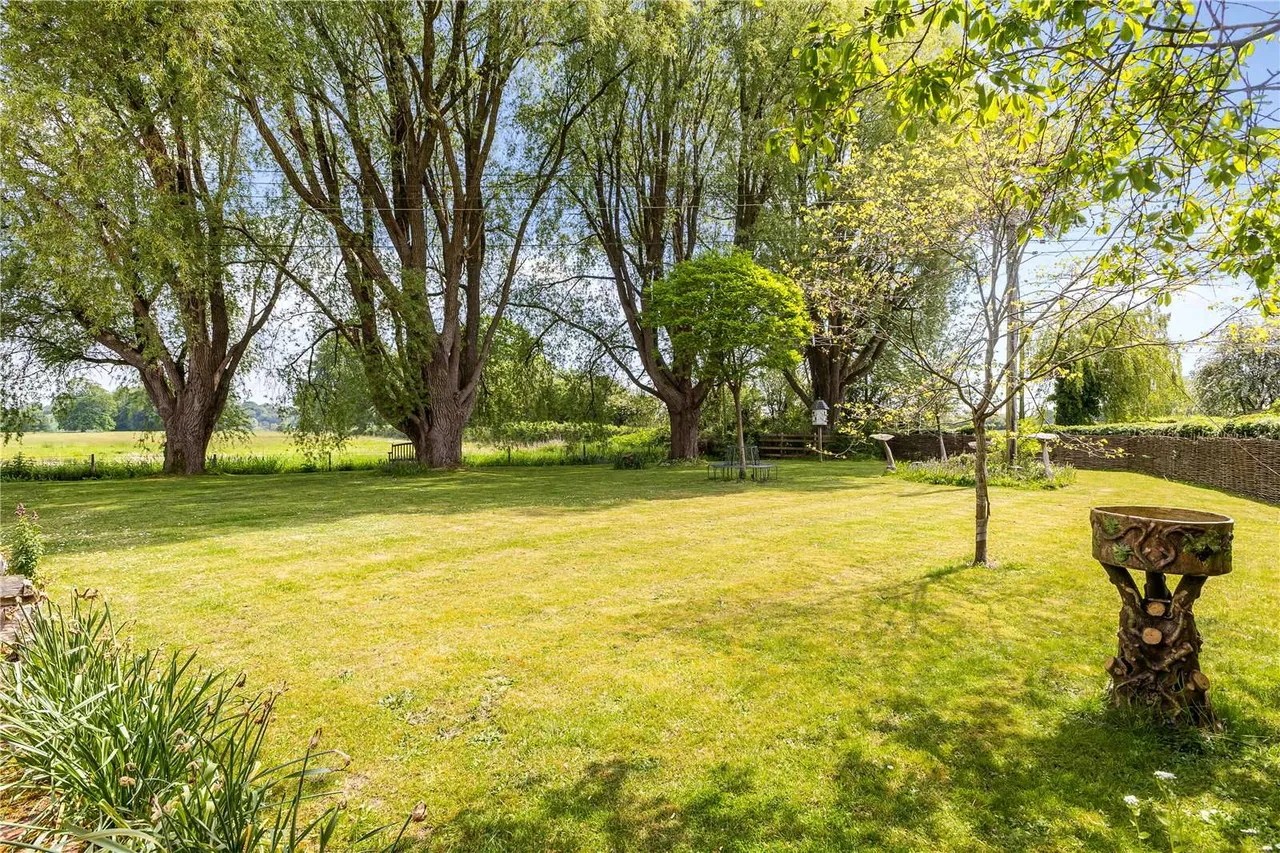 Lower Road, Britford, Salisbury, Wiltshire, SP5 4DU, photo 4