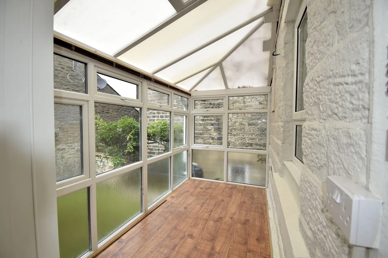 Highgate Road, High Peak, photo 7
