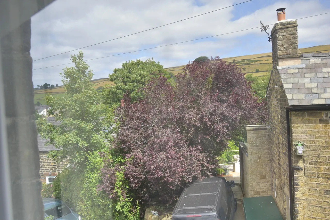 Highgate Road, High Peak, photo 16