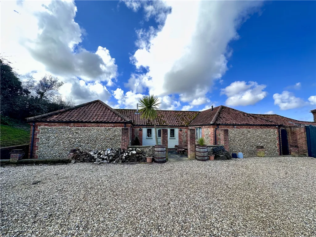 3 bed house for sale, Letheringsett Hill, Holt