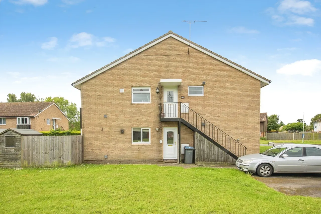 2 bed flat for sale — Redwald Road, Rendlesham, Woodbridge, Suffolk, IP12