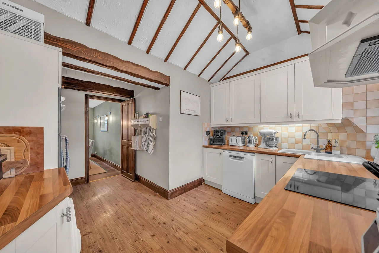 Belthorn Road, Belthorn, BB1, photo 18