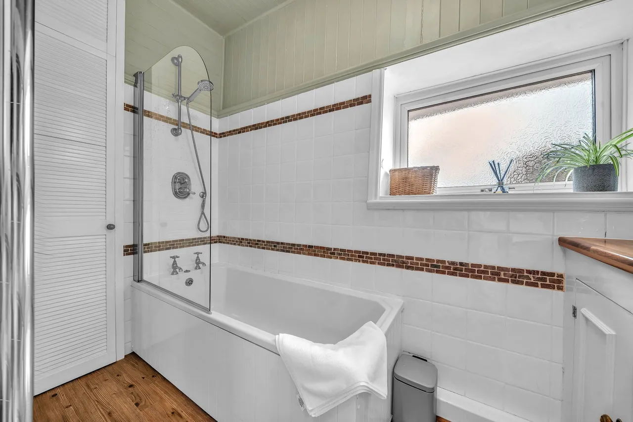 Belthorn Road, Belthorn, BB1, photo 30