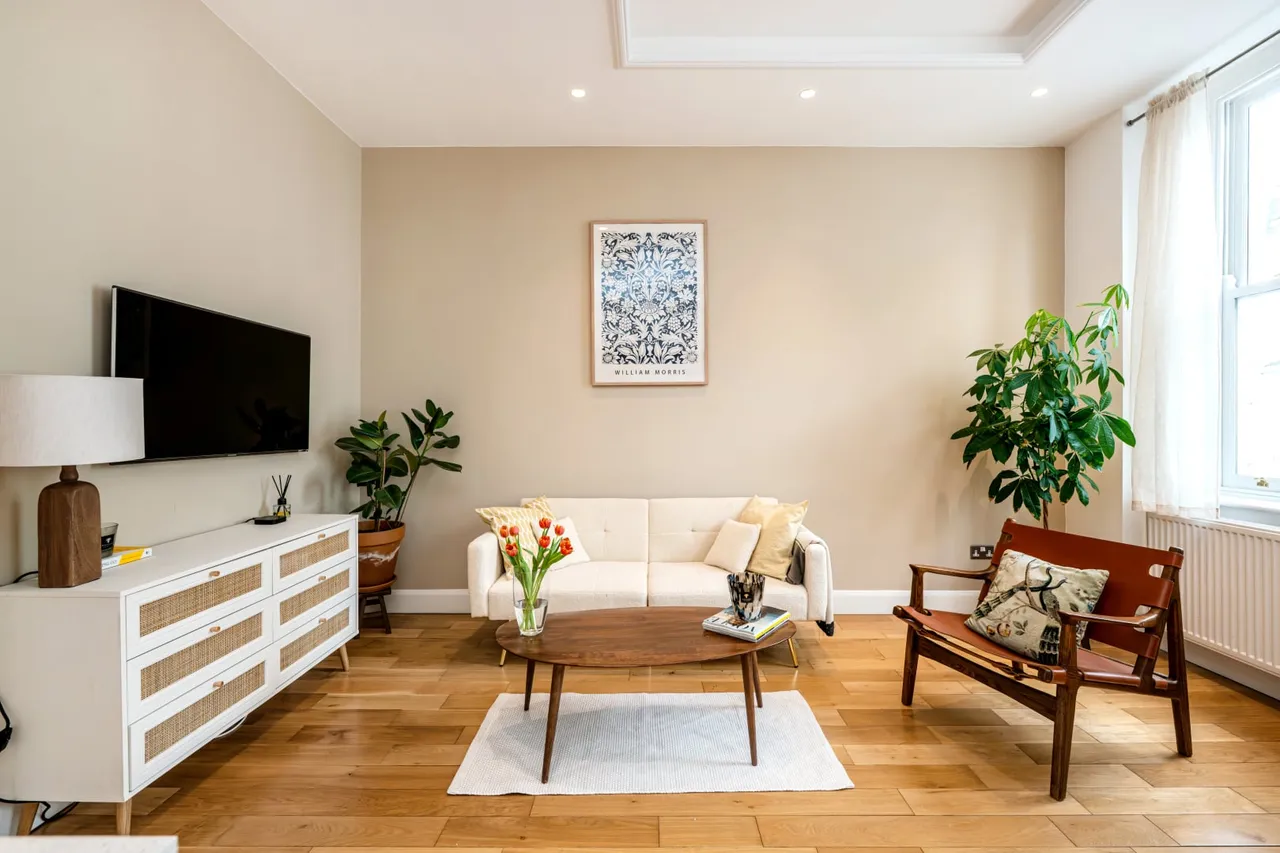 Ladbroke Crescent, London, W11, photo 4