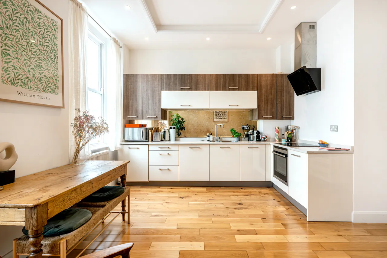 Ladbroke Crescent, London, W11, photo 6