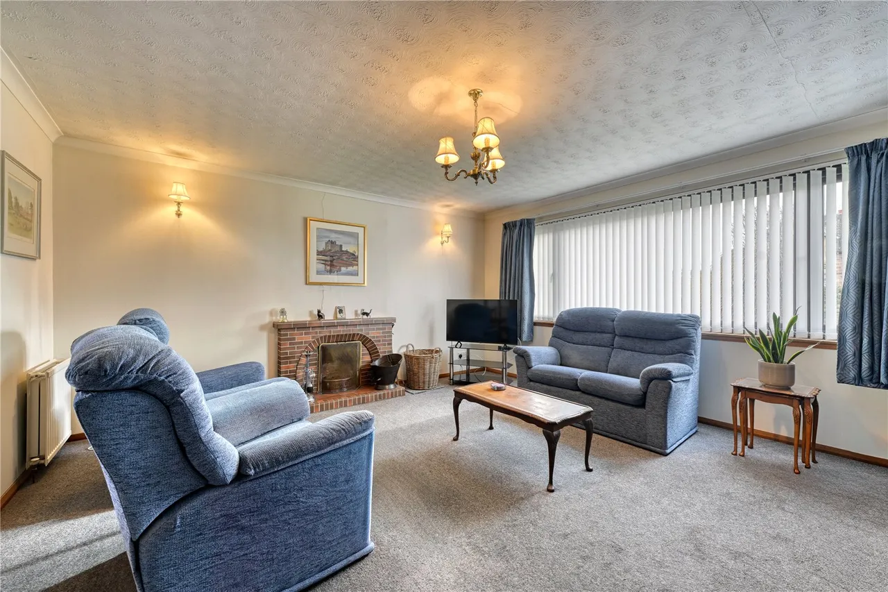 Garden Place, Beauly, Highland, IV4 7AW, photo 8
