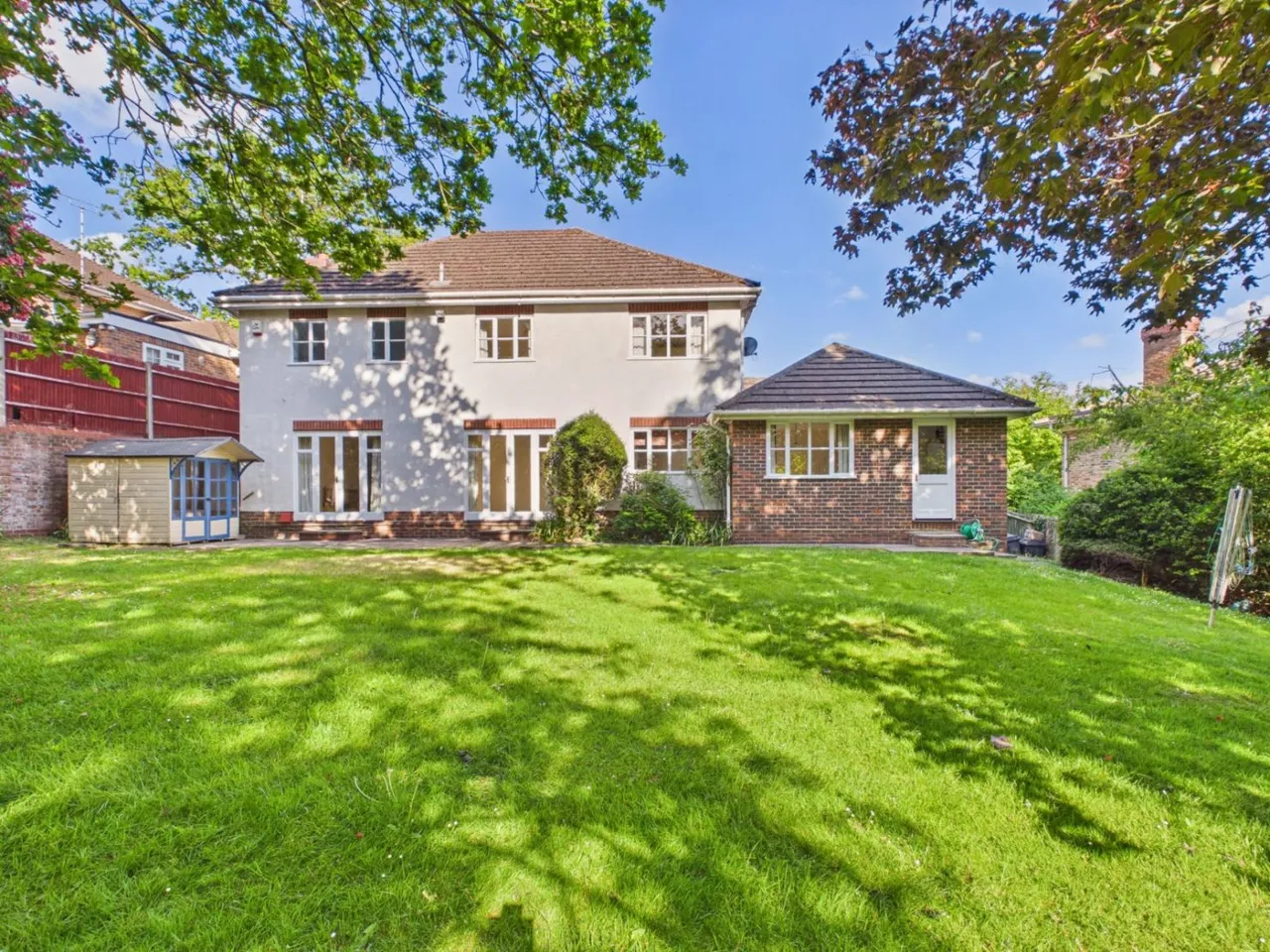 Woodbank Avenue, Gerrards Cross, Buckinghamshire, SL9 7PY, photo 8